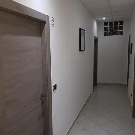 Holiday B&B Oda ve Kahvaltı