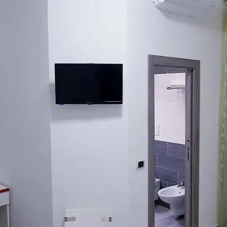 Holiday B&B Oda ve Kahvaltı