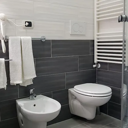 Holiday B&B Oda ve Kahvaltı