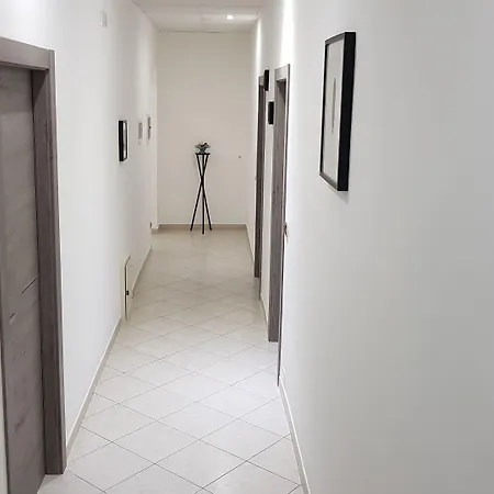 Holiday B&B Oda ve Kahvaltı 3*