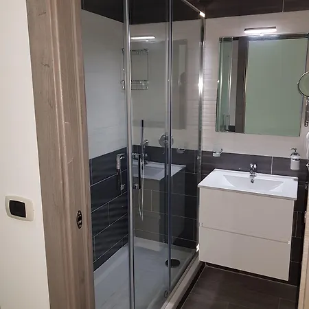 Holiday B&B Oda ve Kahvaltı