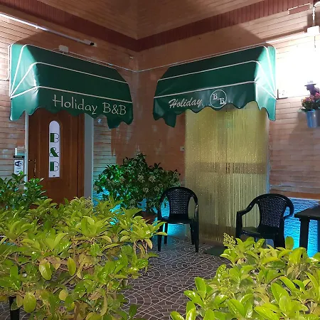 Holiday B&B Oda ve Kahvaltı 3*