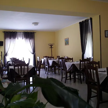 Holiday B&B 3*