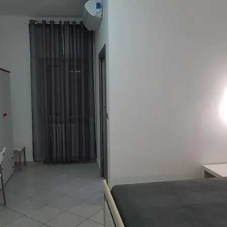 Alojamento de Acomodação e Pequeno-almoço Holiday B&B *