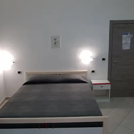 Holiday B&B 비코델가르가노