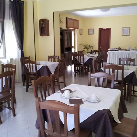 Frühstückspension Holiday B&B 3*