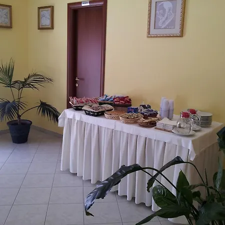 Holiday B&B Vico Del Gargano