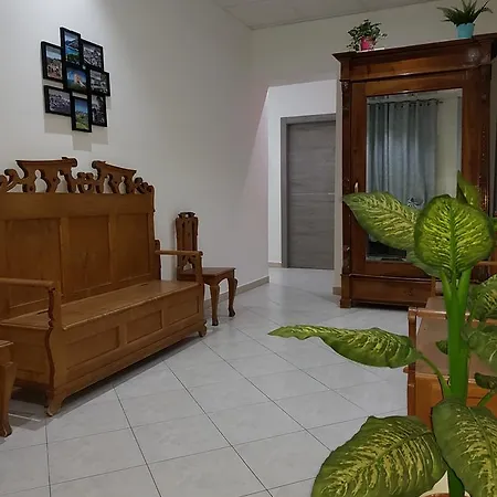 Bed & Breakfast Holiday B&B *