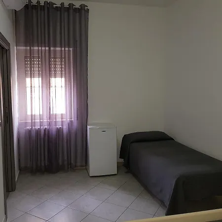 فندق مبيت وإفطار Holiday B&B