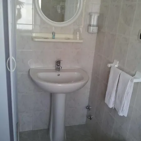 Bed & Breakfast Holiday B&B *