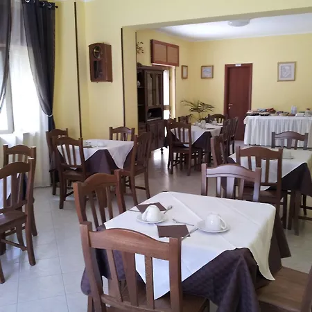Holiday B&B * Vico Del Gargano